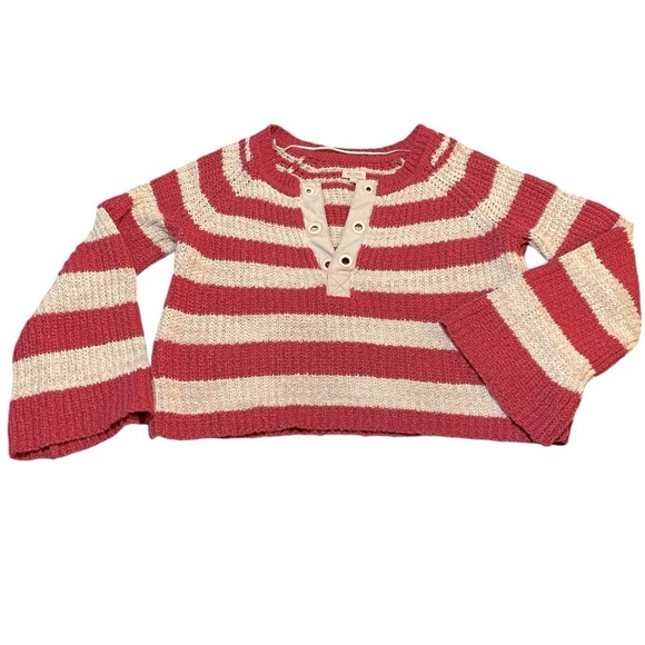 Anthropologie Pilcro Bell-Sleeve Henley Sweater like new size large - Picture 8 of 10